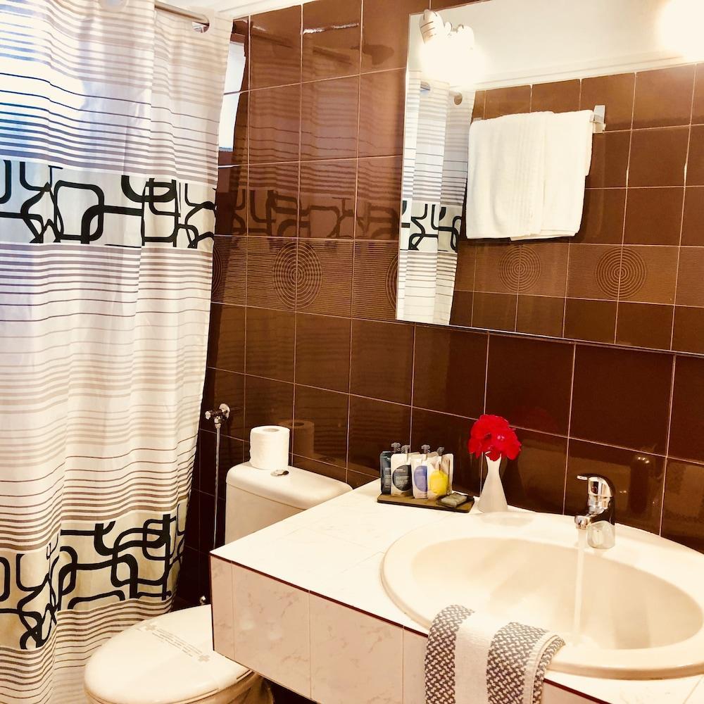 G George Aparthotel Nydri  Luaran gambar