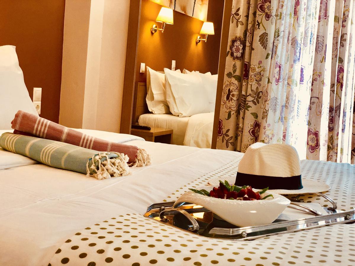 G George Aparthotel Nydri  Luaran gambar